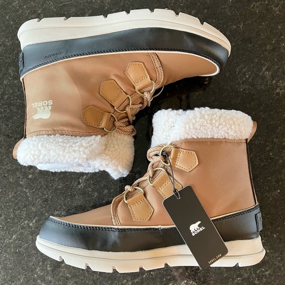 New Sorel Women's Explorer Carnival Boot, Short Winter Boots Faux Fur Short Boot - Picture 4 of 16